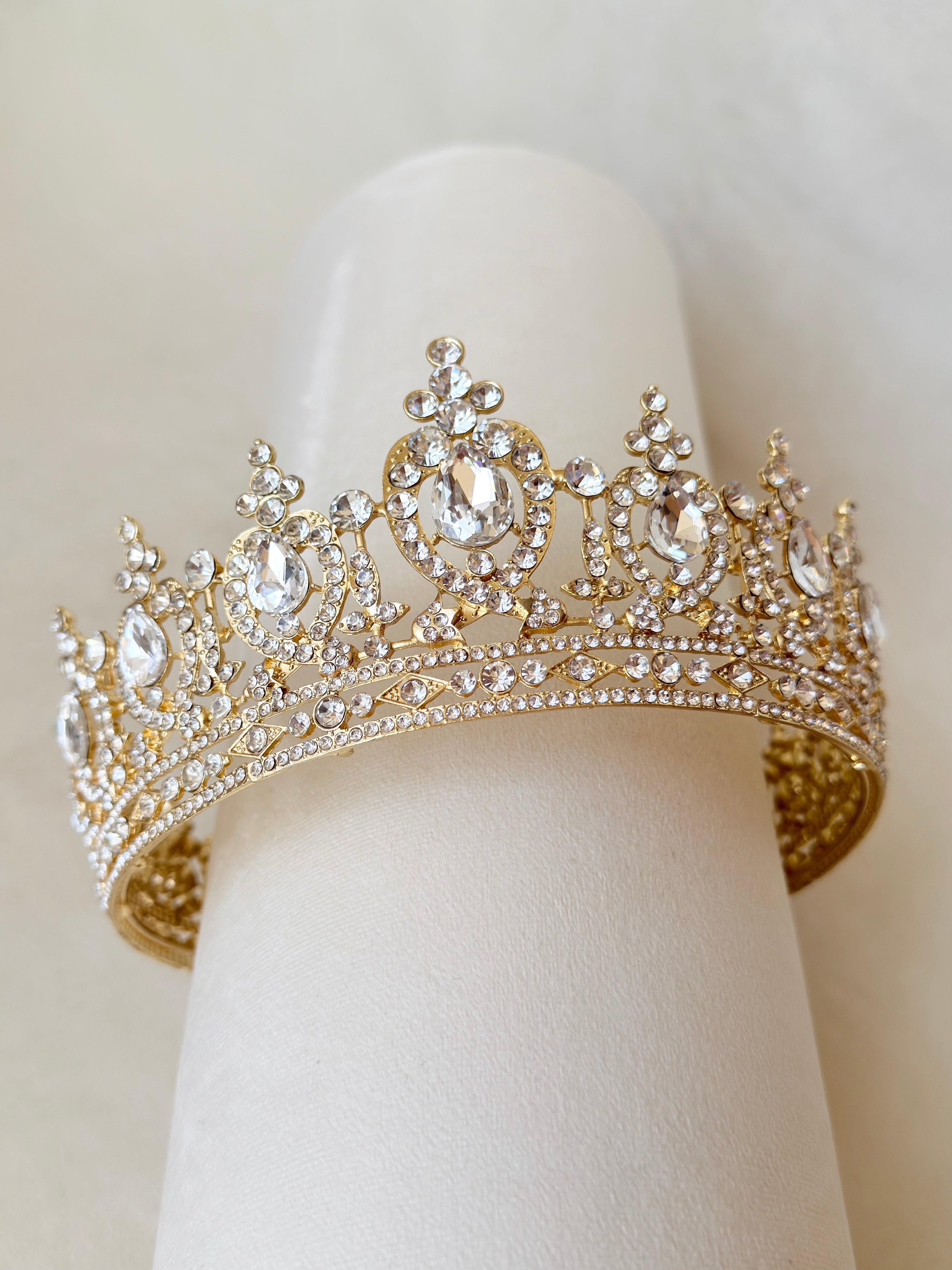 Gold Halo Crown Solara