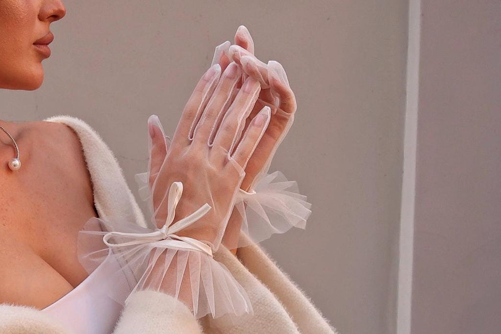 Short Bridal Gloves, Chiffon Gloves with Ribbon