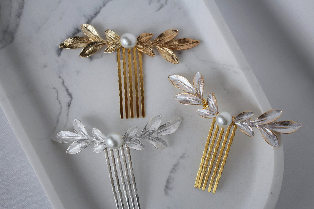 Pearl Leaf Wedding Hair Comb: Gold Bridal Hairpiece