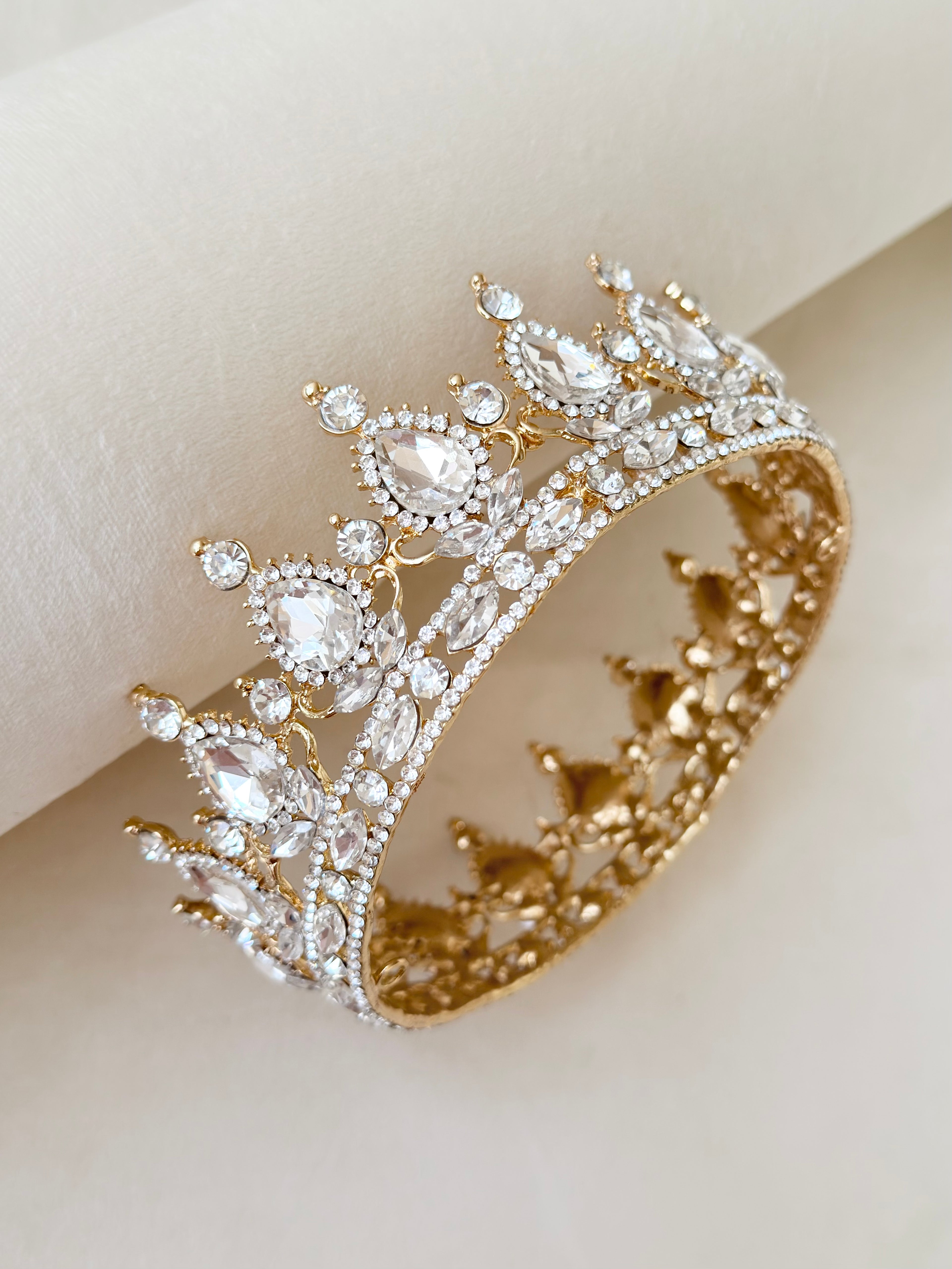 Royal Gold Halo Crown