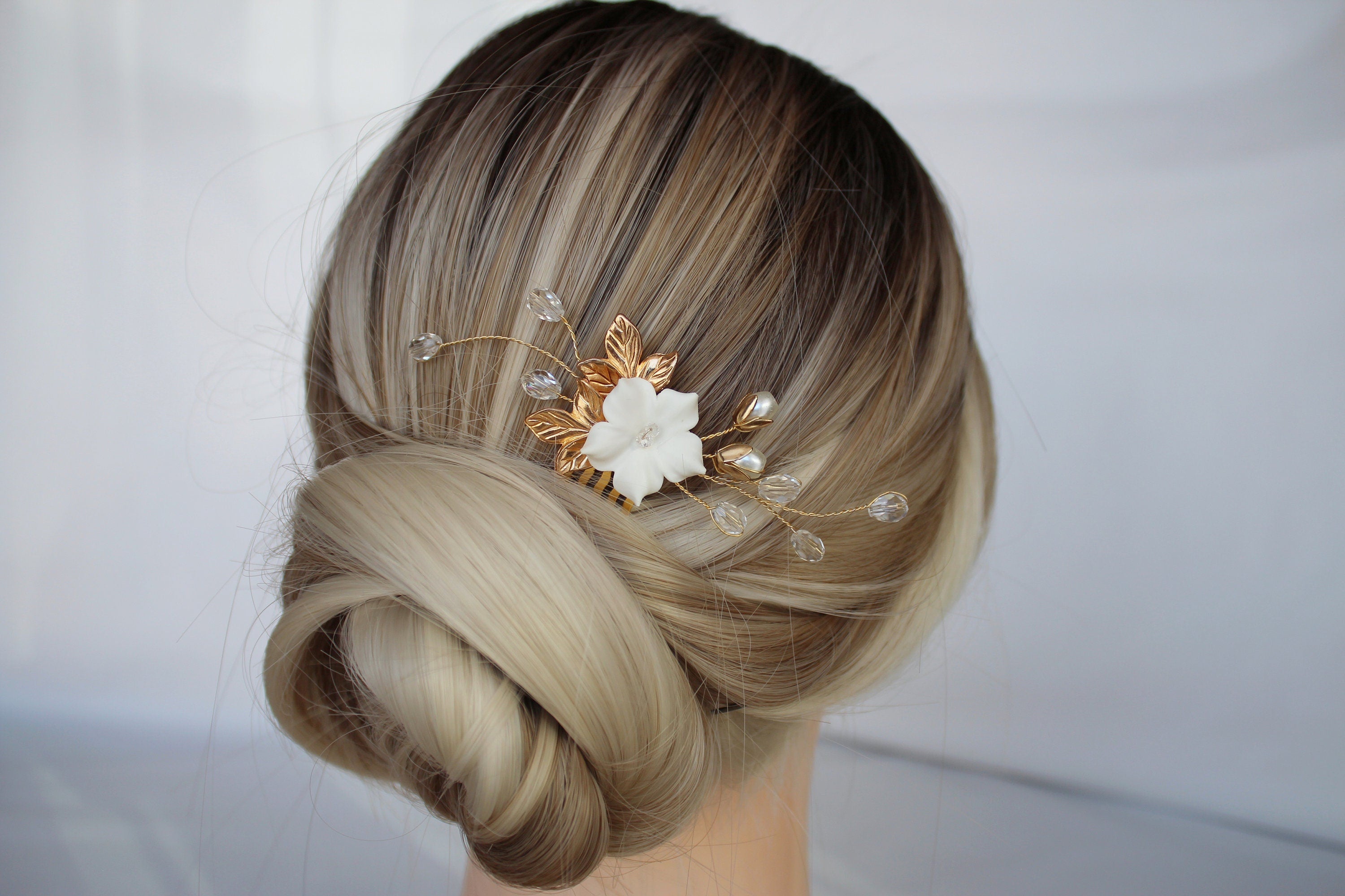 Gold Flower Wedding Hair Comb: Rhinestone Pearl Bridal Hairpiece