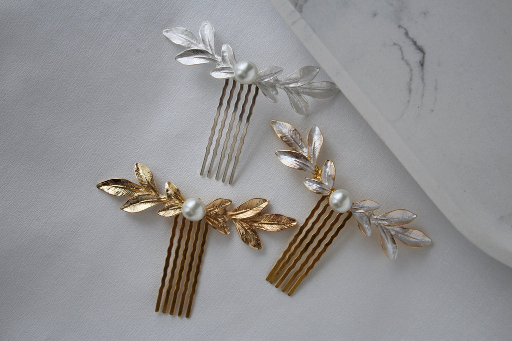 Pearl Leaf Wedding Hair Comb: Gold Bridal Hairpiece