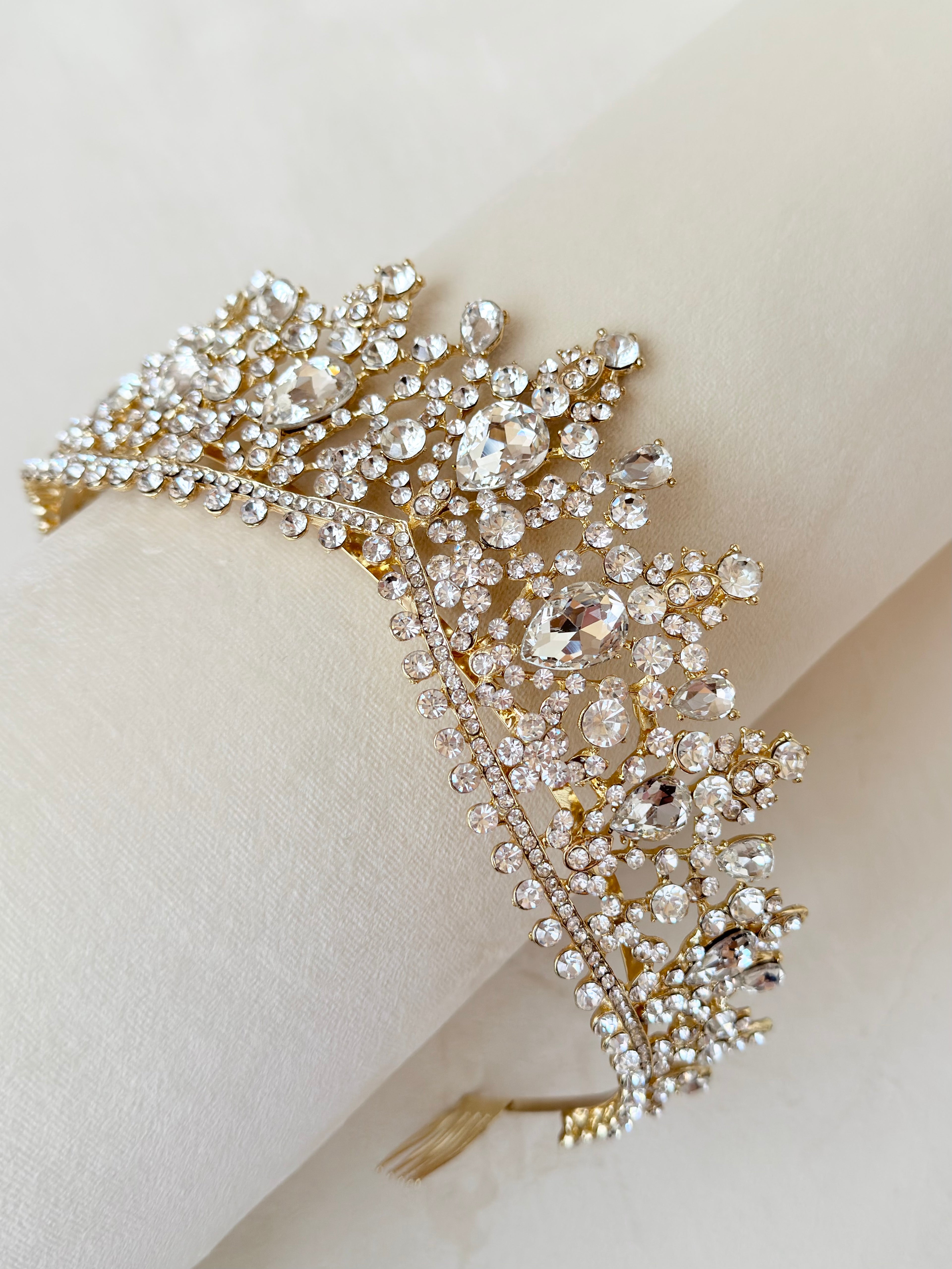 Crystal tiara for bride, Queen crown