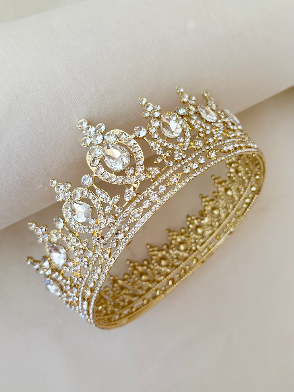 Gold Halo Crown Solara