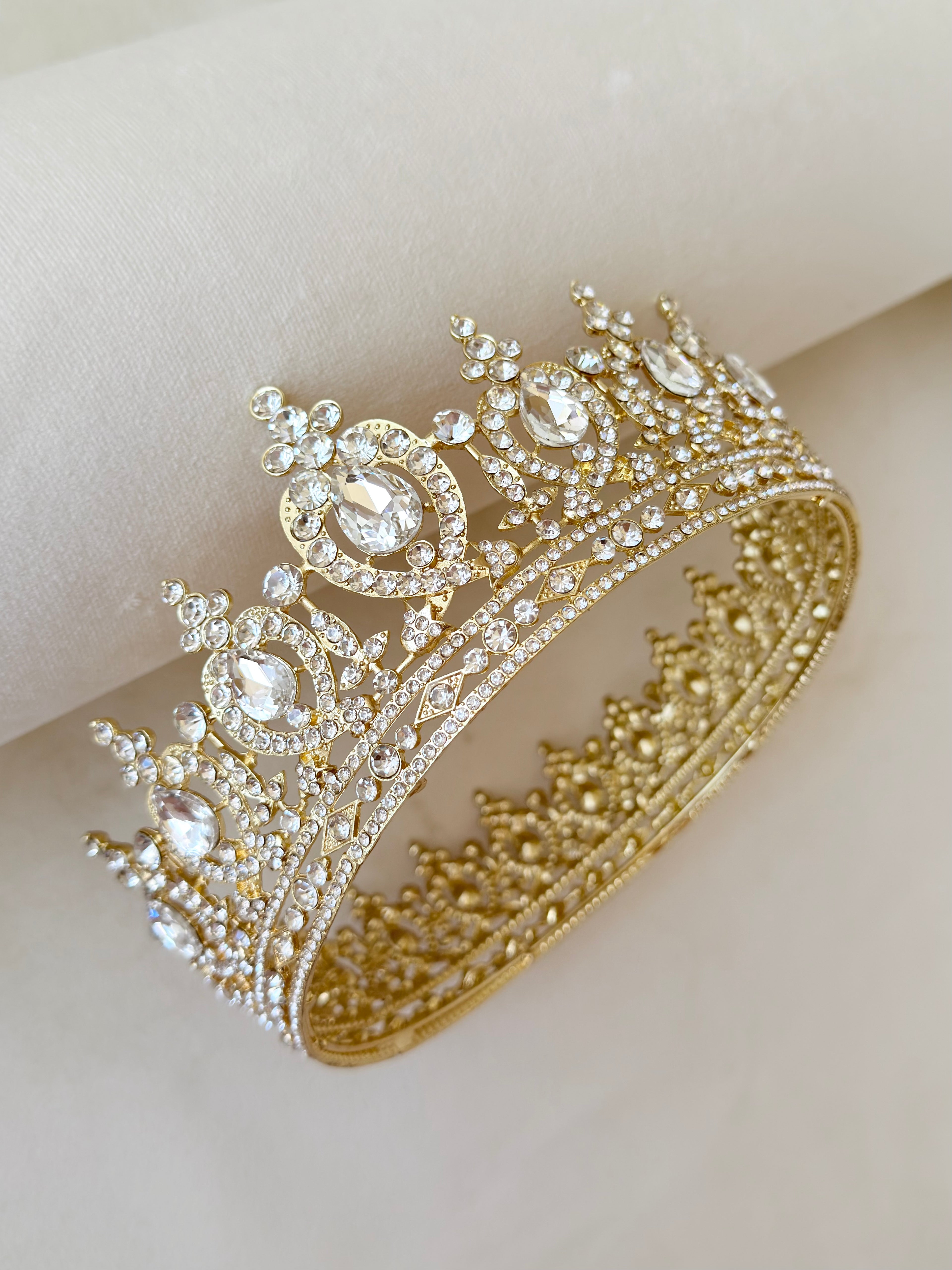 Gold Halo Crown Solara