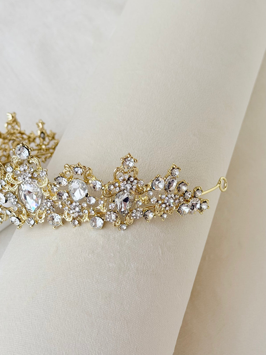 Victoria Gold Crown