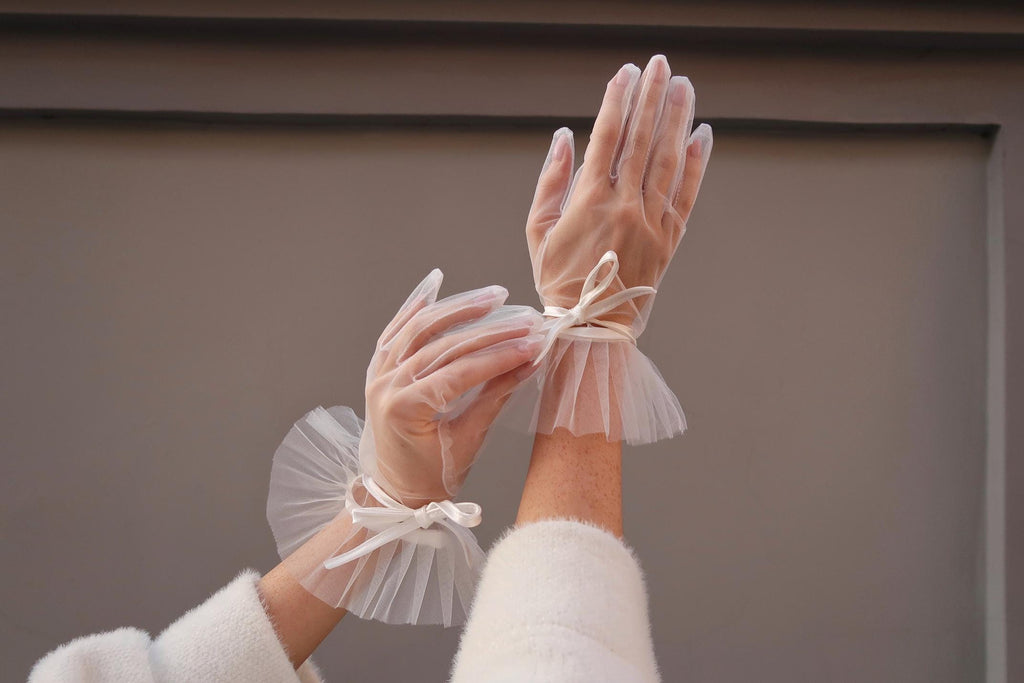 Short Bridal Gloves, Chiffon Gloves with Ribbon