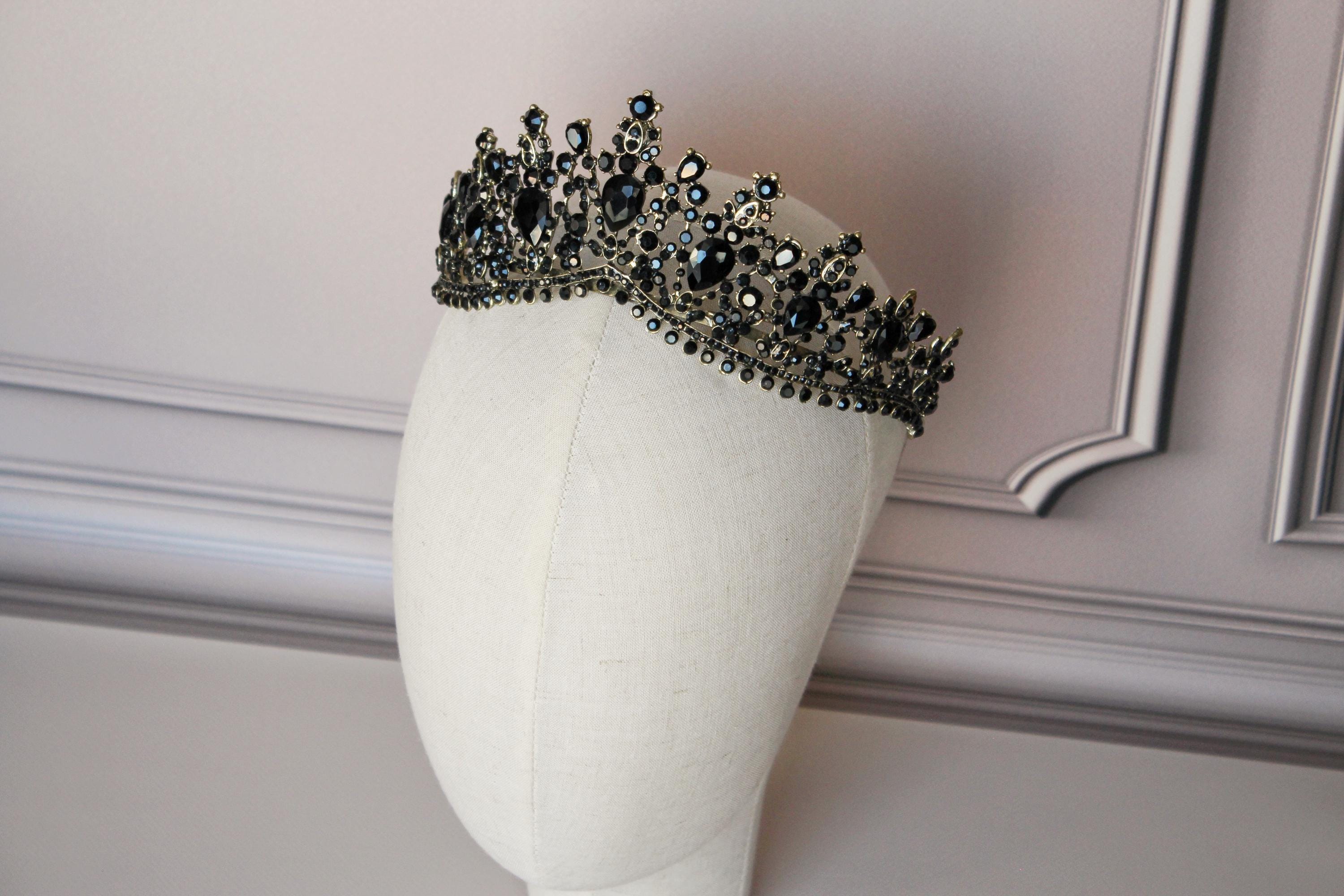 Black Swan Tiara, Black Gothic Tiara
