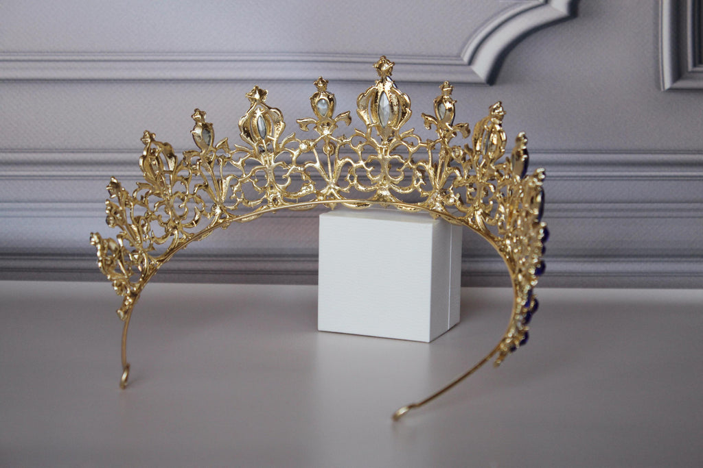 Royal blue sapphire tiara