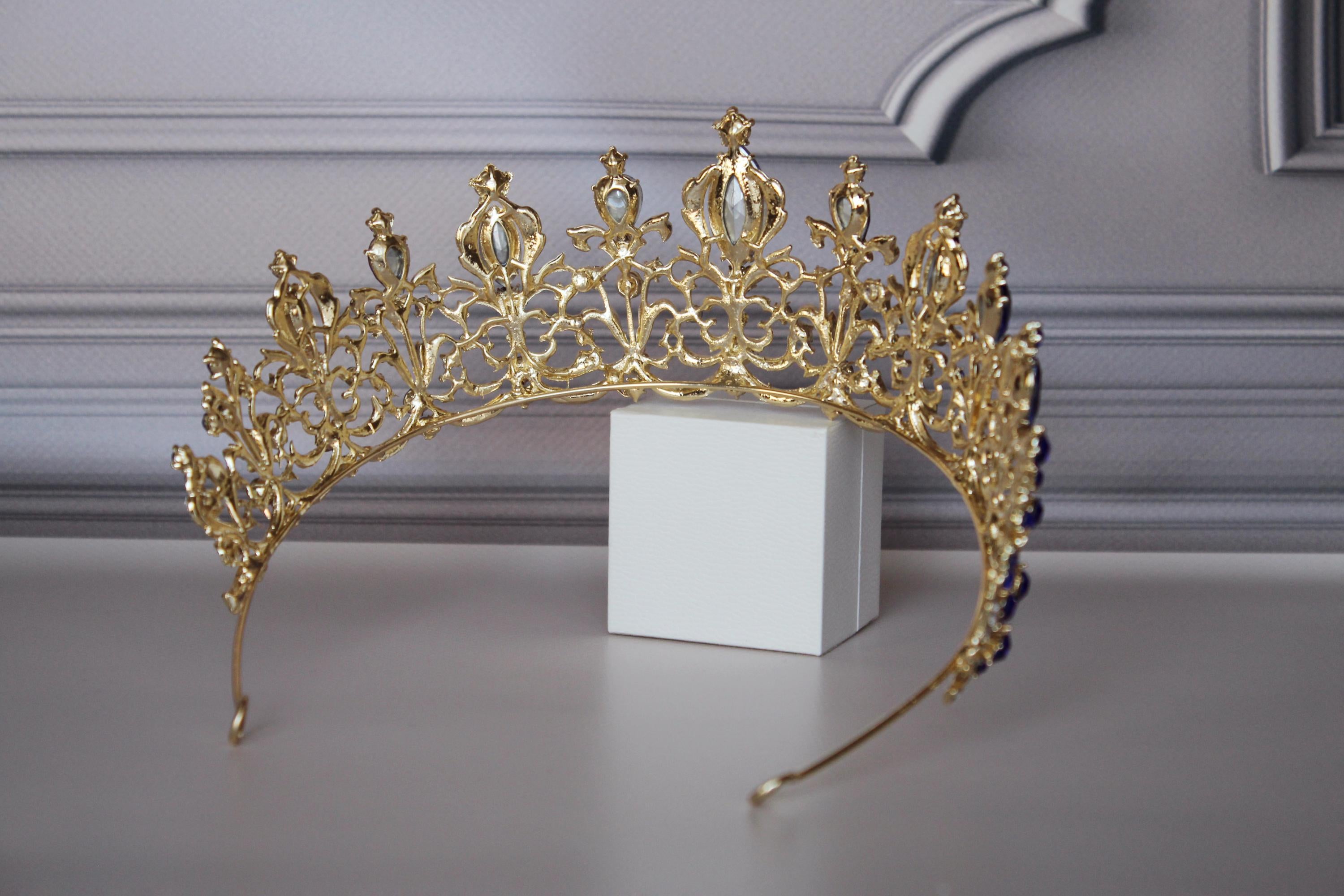 Royal blue sapphire tiara