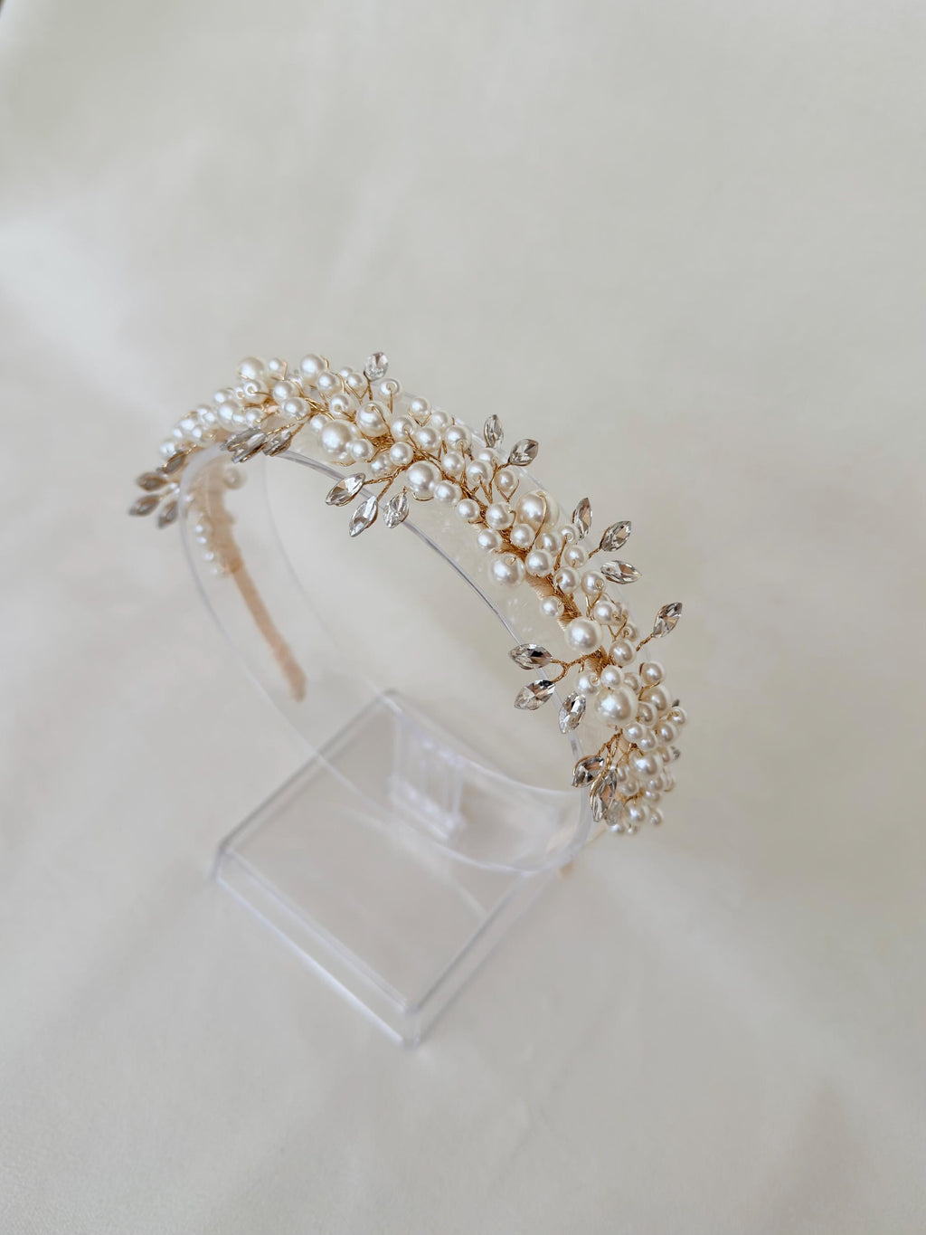 Ivory Bridal Headband, Wedding Hair Accessory, Elegant Pearl Headpiece, Minimalist Bride Hairband, Ivory Crown Headband